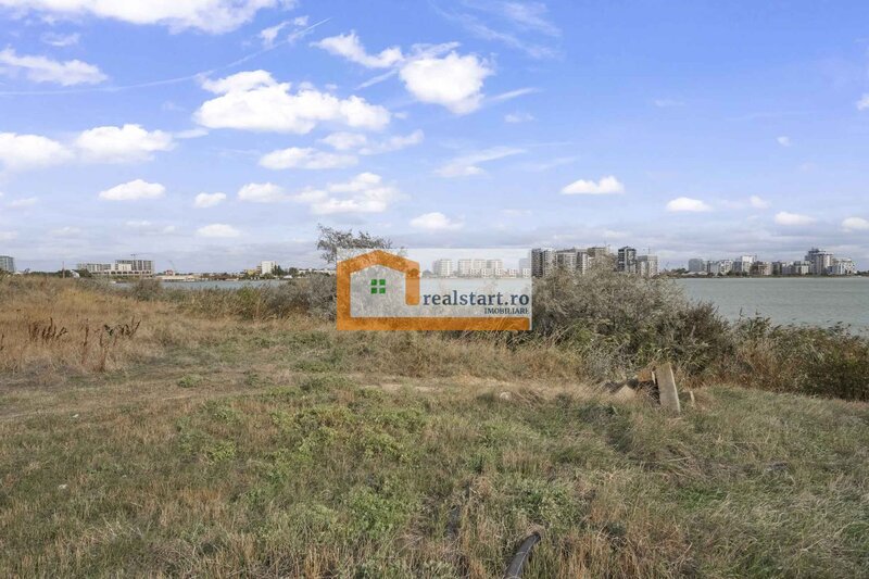 Mamaia, vedere directa lac, pretabil proiect Horeca, P+4E